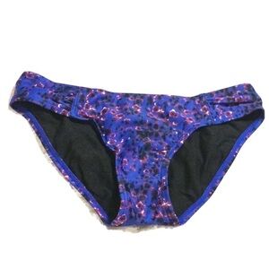 🆕 Lole Caribbean purple floral bikini bott…